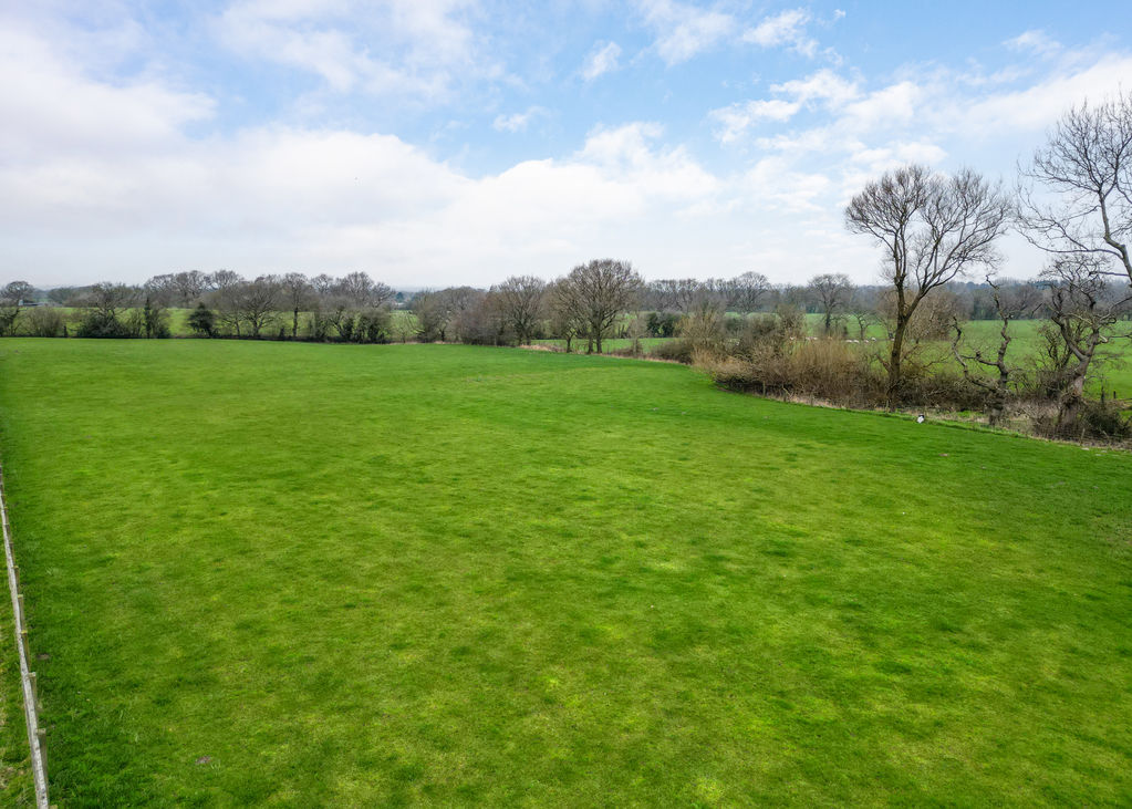 10 Carr House Lane Wrightington